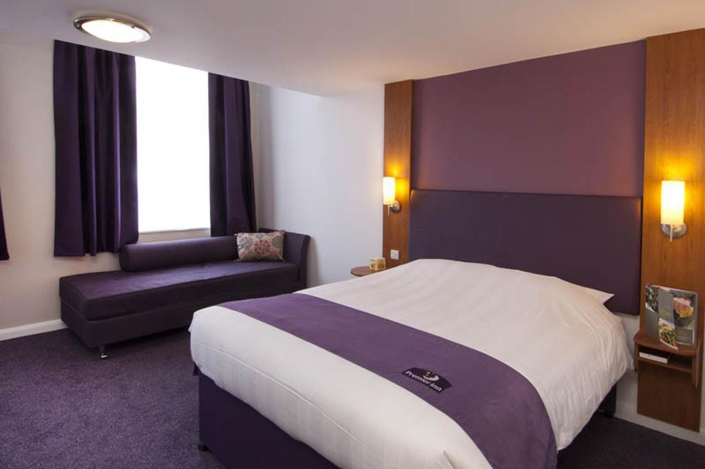 Newbridge  Premier Inn Edinburgh Airport - Newbridge מראה חיצוני תמונה
