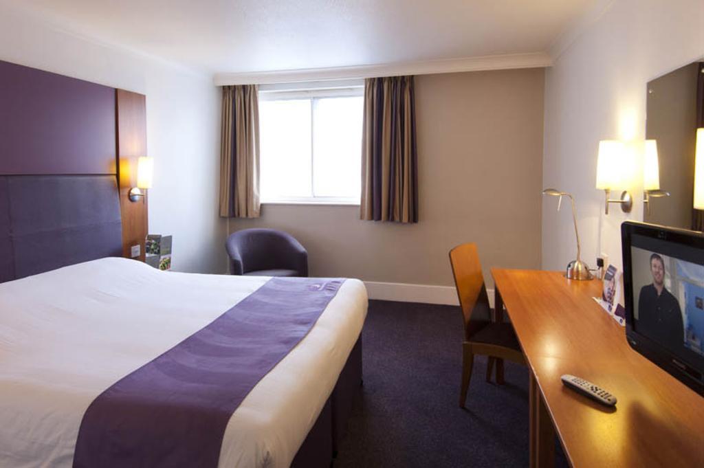 Newbridge  Premier Inn Edinburgh Airport - Newbridge מראה חיצוני תמונה