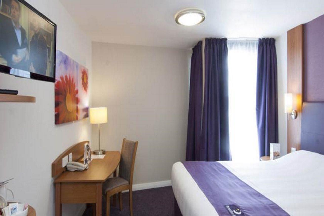 Newbridge  Premier Inn Edinburgh Airport - Newbridge מראה חיצוני תמונה